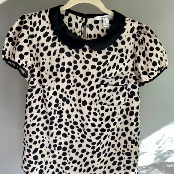 Patterned Top - Picture 4 of 7